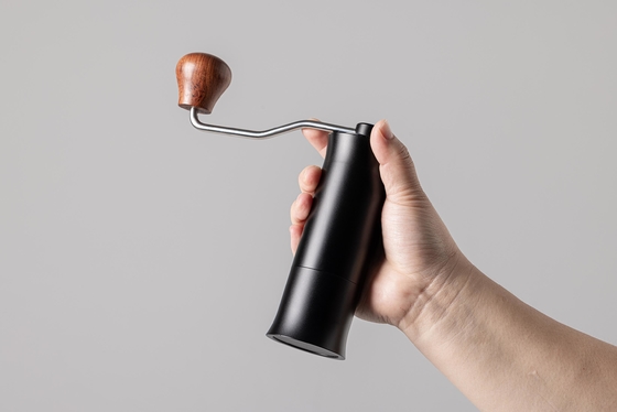 آسیاب قهوه قابل حمل دستی Mini Homeuse Coffee Bean Grinder